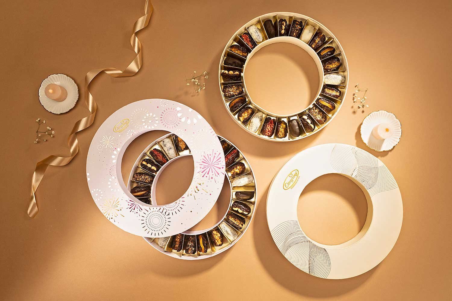 Circle of joy stuff dates hamper