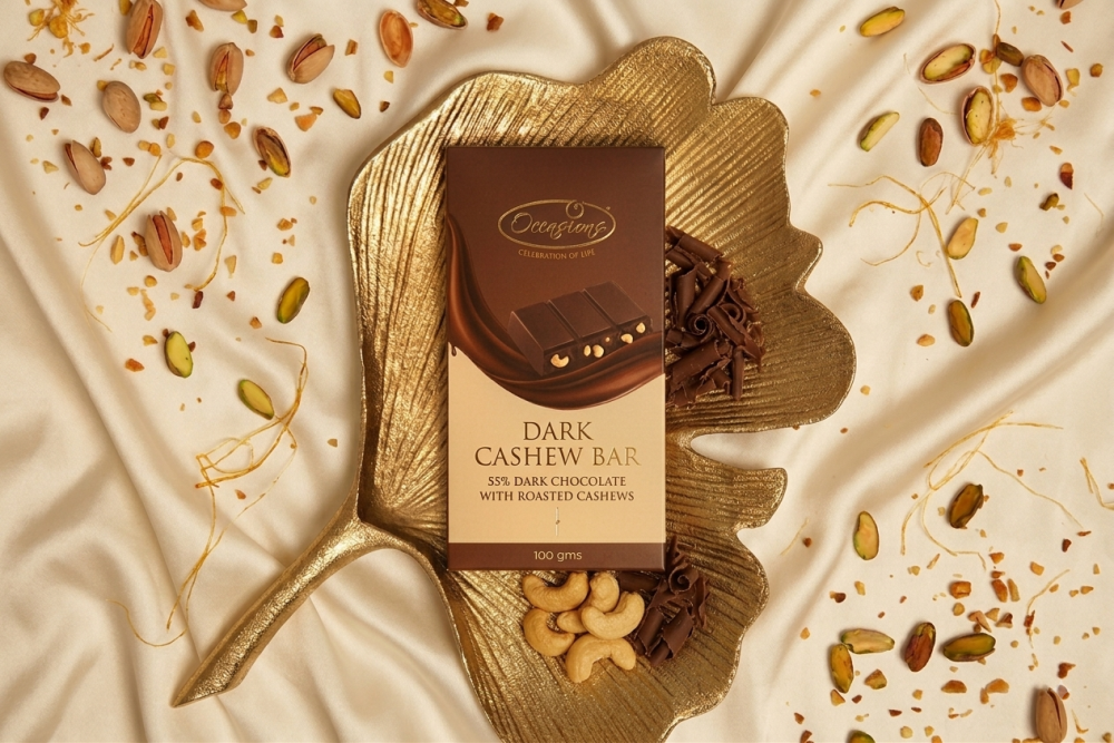 Dark Chocolate Cashew Bar - 80gm - Image 2