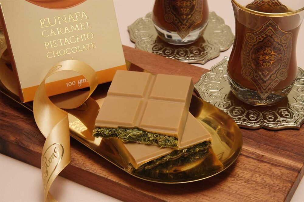 Kunafah Caramel Pistachio Chocolate - Image 3